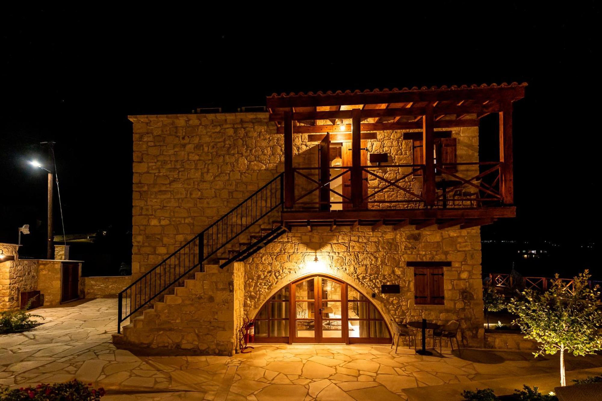 Harma Traditional Boutique Suites Paphos Buitenkant foto