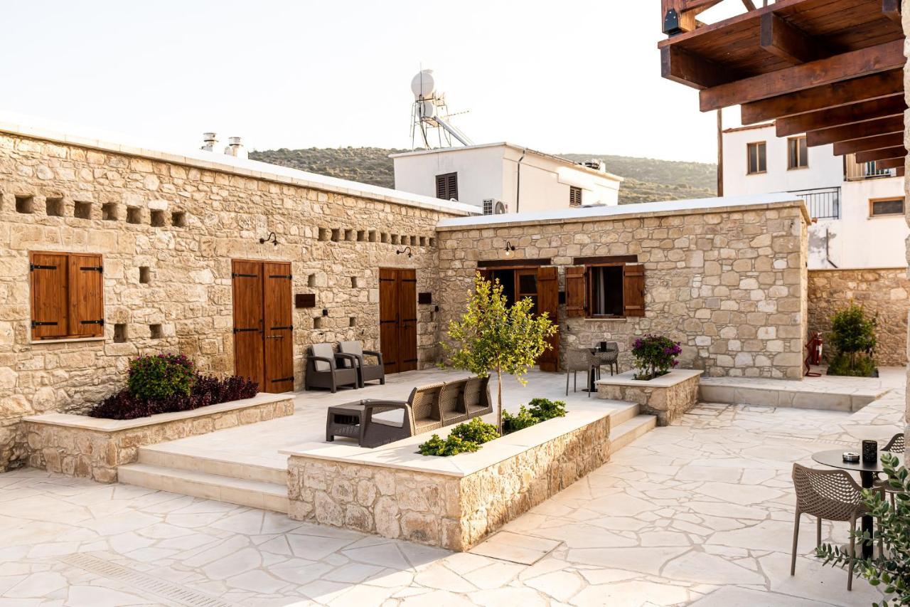 Harma Traditional Boutique Suites Paphos Buitenkant foto
