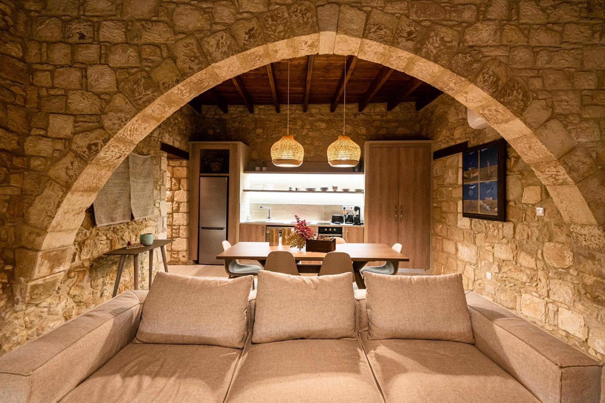 Harma Traditional Boutique Suites Paphos Kamer foto