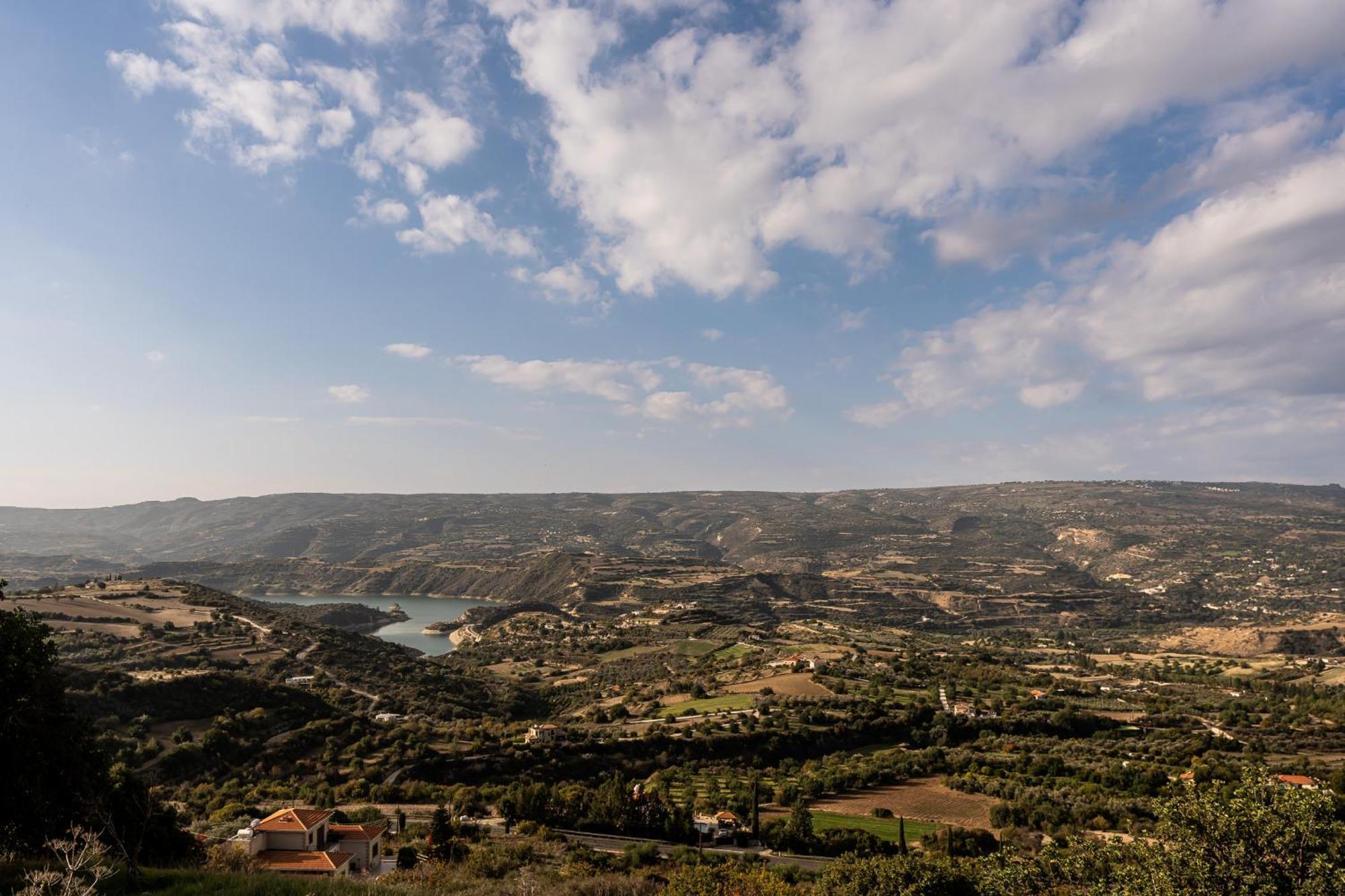 Harma Traditional Boutique Suites Paphos Buitenkant foto
