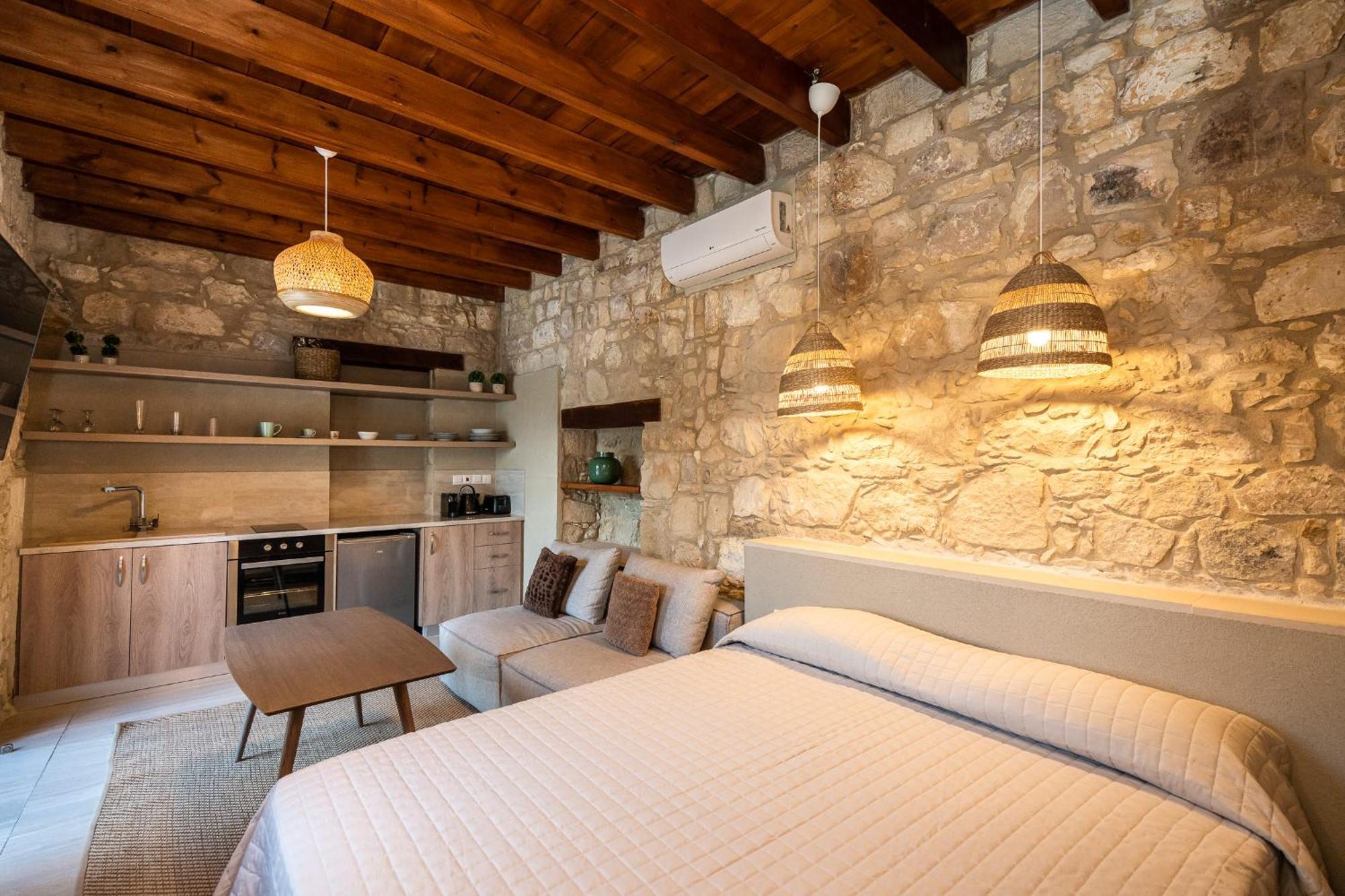 Harma Traditional Boutique Suites Paphos Kamer foto