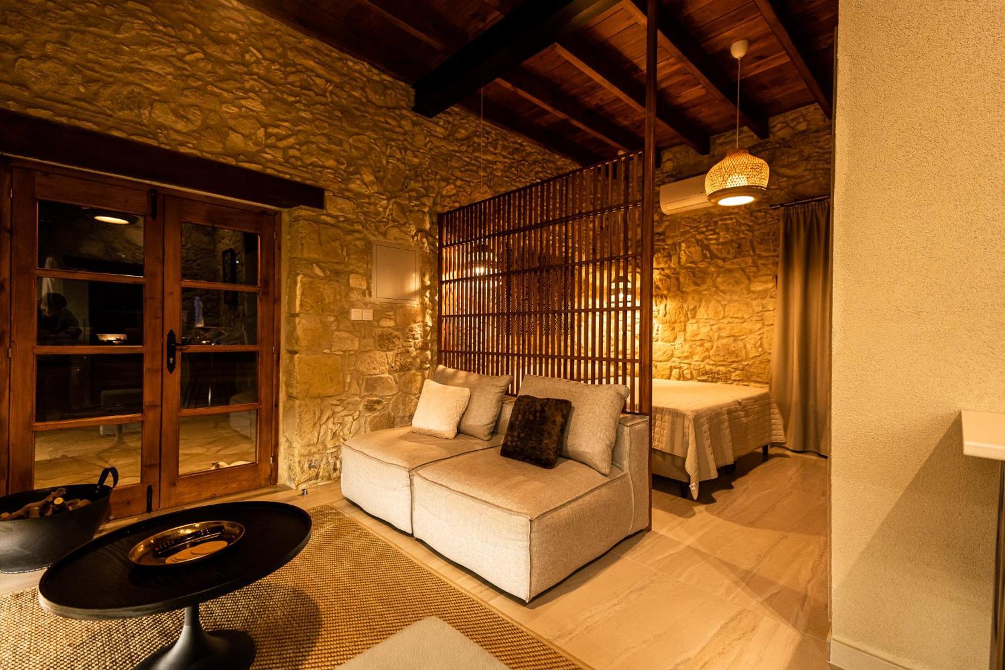 Harma Traditional Boutique Suites Paphos Buitenkant foto