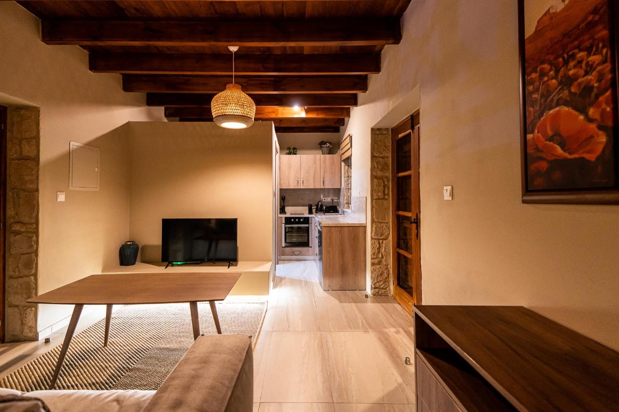 Harma Traditional Boutique Suites Paphos Kamer foto