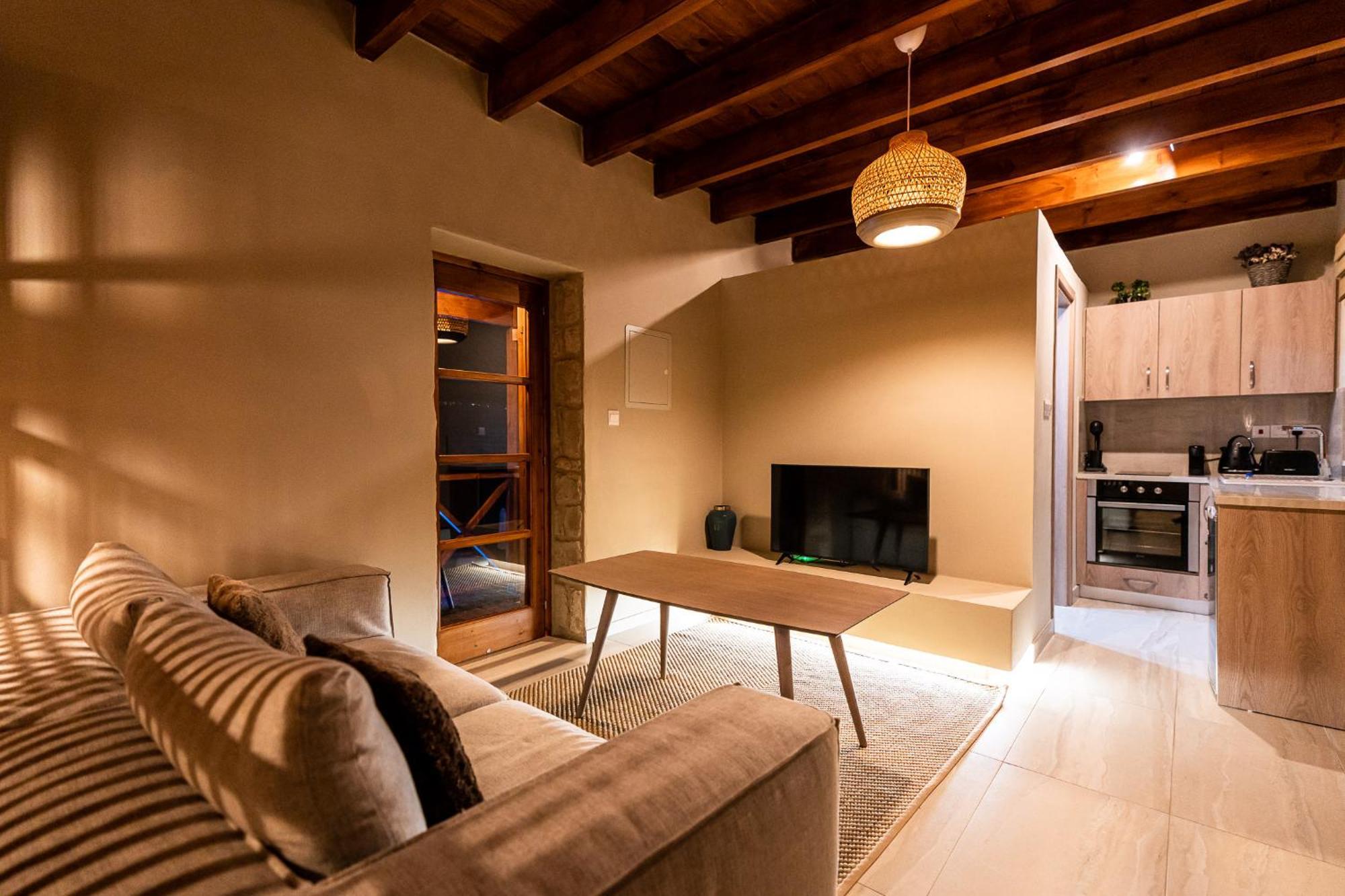 Harma Traditional Boutique Suites Paphos Buitenkant foto